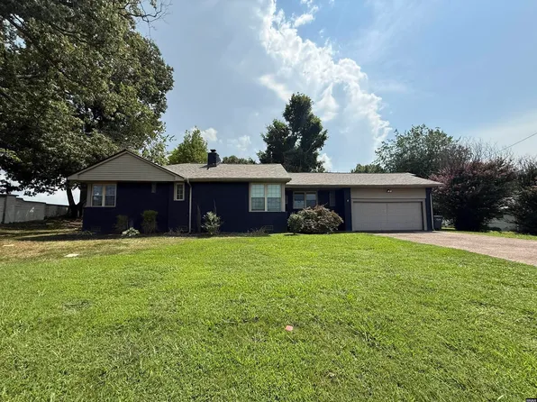 1699 E Reelfoot Ave, Union City, TN 38261