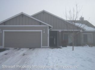2823 Sierra Heights Dr, Klamath Falls, OR