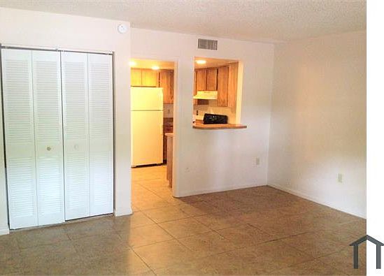 1st image of 525 Morgan Ave APT 9