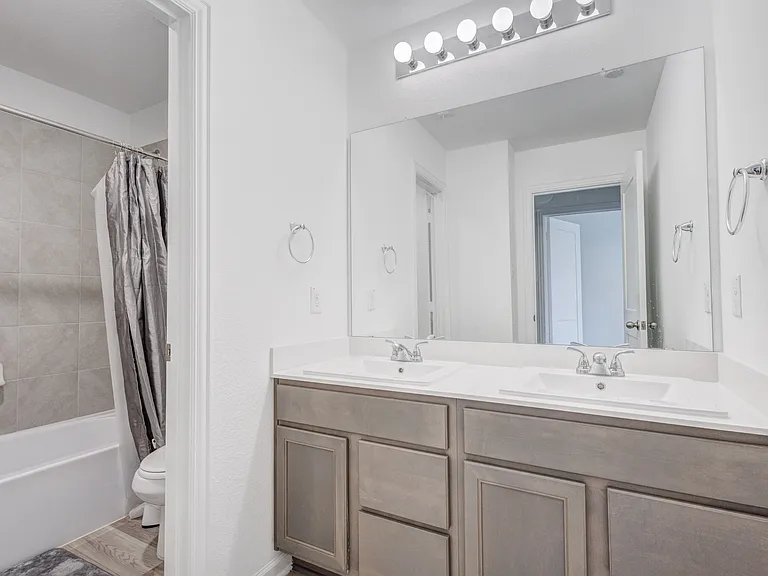 3720 Star Mesa St #13 — Photo 7
