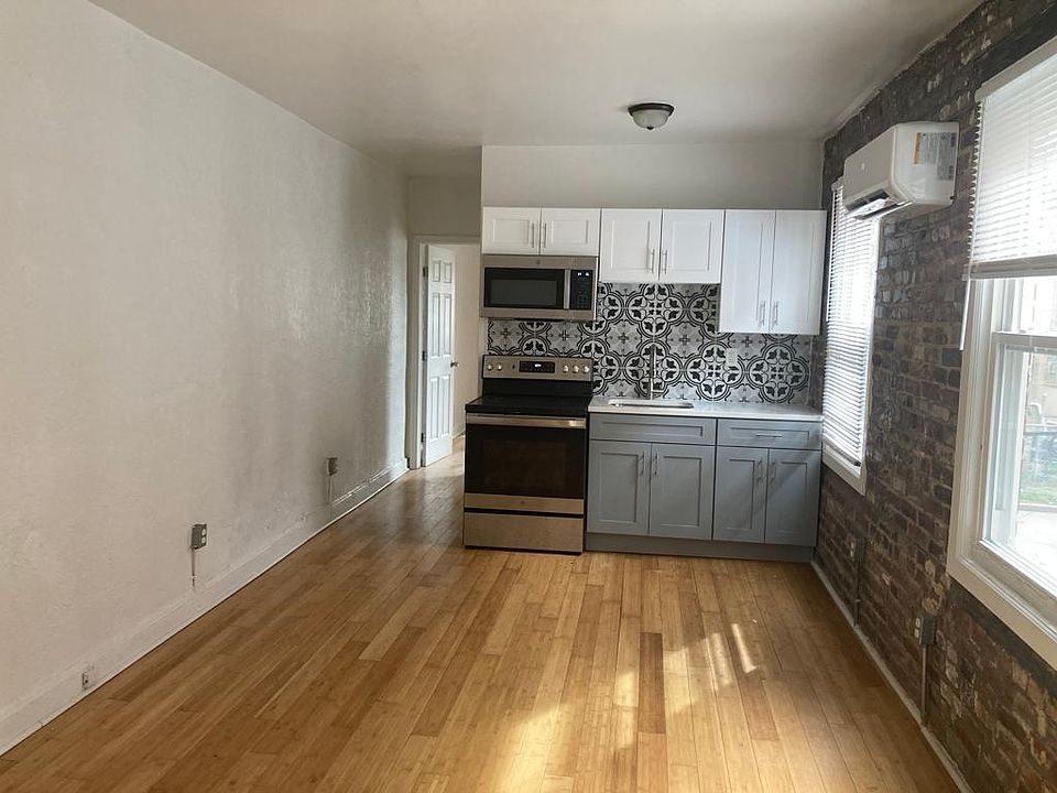 1st image of 3845 Haverford Ave #4
