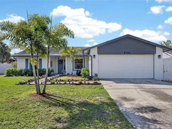 6704 Rosemary Dr, Tampa, FL 33625