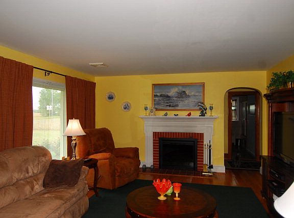2nd image of 8304 Northumberland Hwy