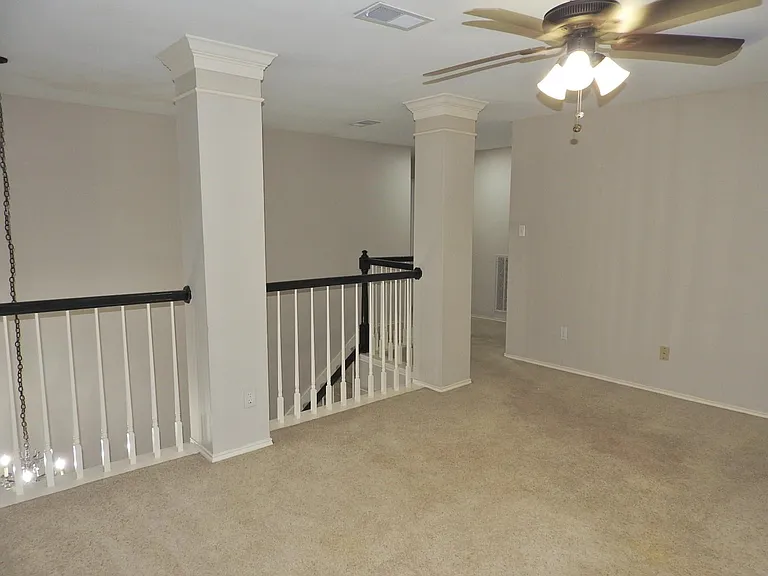 4427 Wavertree Dr — Photo 16