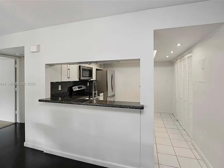 9020 SW 125th Ave #F303 — Photo 8