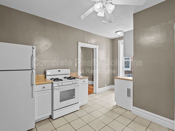 3rd image of 4109 Hartford St #A