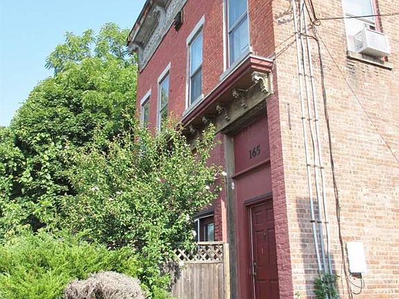 3rd image of 165 Ulster Ave