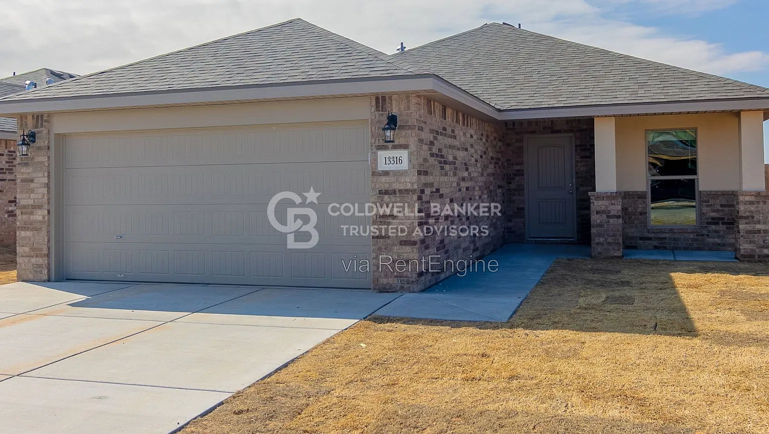 3 bed, 2.0 bath, 1350 sqft, $1,600 — Photo 1