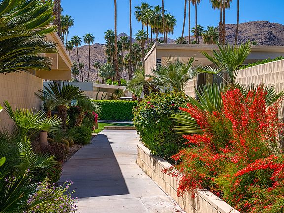 4th image of 203 Desert Lakes Dr