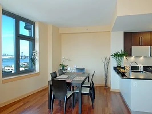 Rented by Corcoran | media 19