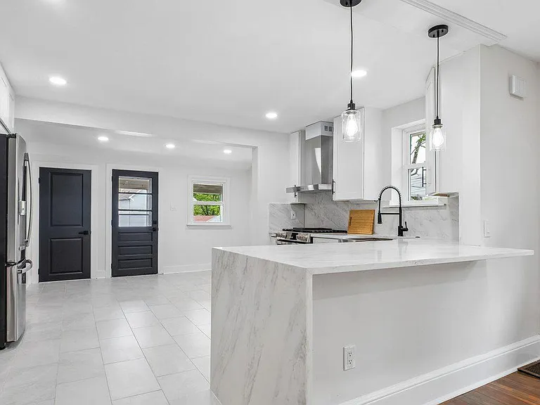 114 Conestoga Rd — Photo 24
