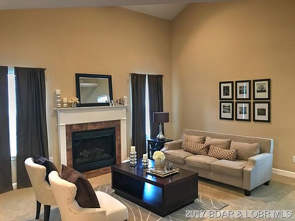 3rd image of 4517 Parkwood Cir #4517B