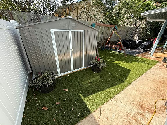 2nd image of 1268 Ulupii St