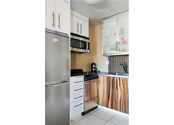 Rented by Warburg | media 5