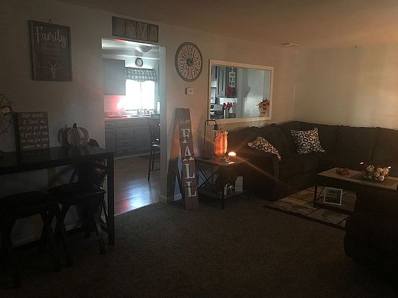 2nd image of 303 Academy Ave