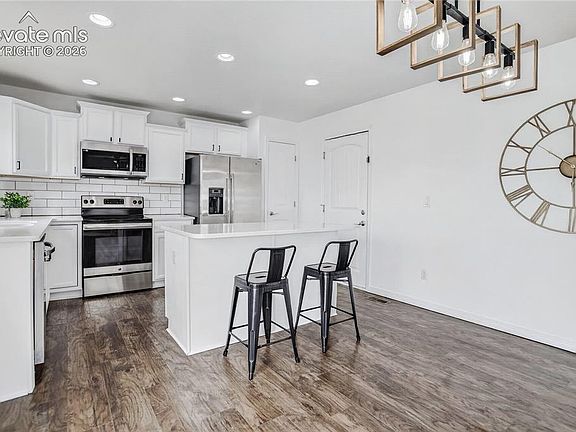 5th image of 9634 Silver Stirrup Dr