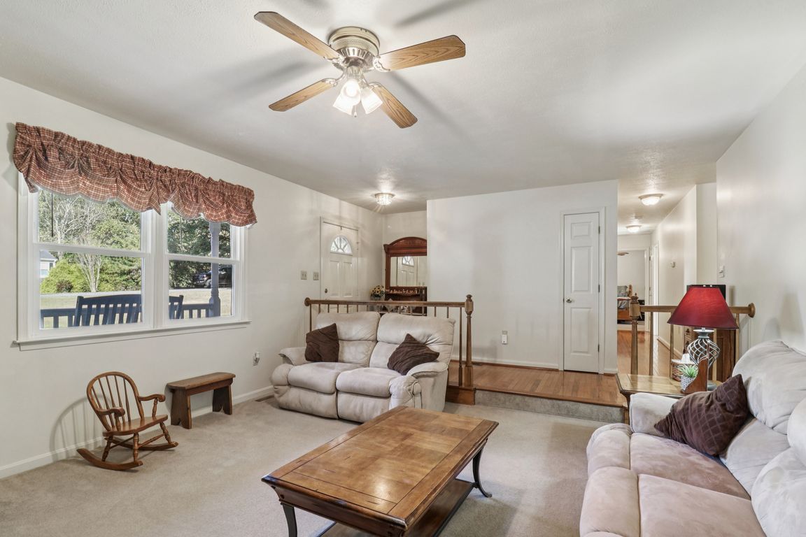 next background image