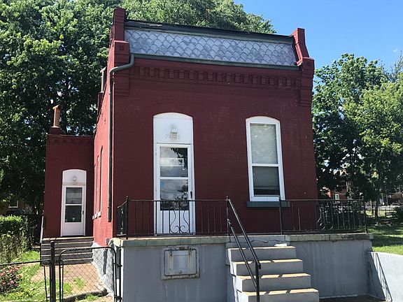 2nd image of 7125 Pennsylvania Ave