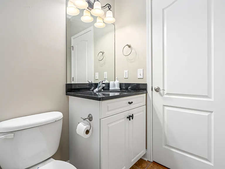 836 W Glenn Ave #212 — Photo 8