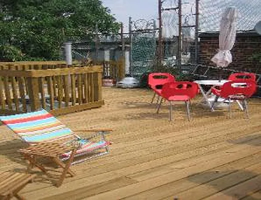 Rented by Adina Realty | media 11