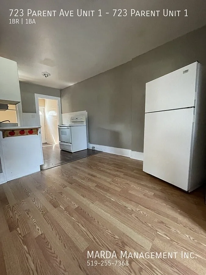 Cozy 1 Bed/1 Bath Main Floor + Hydro & Gas — Photo 3