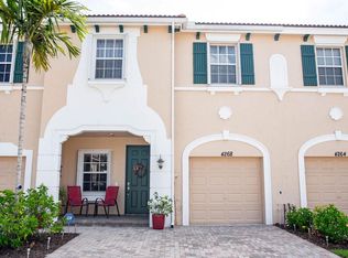 4268 SW Pine Cove Ct, Stuart, FL 34997