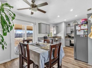 13146 Mohawk Rd, Apple Valley, CA 92308