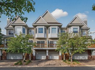 211 Christenson Way NE, Fridley, MN 55432