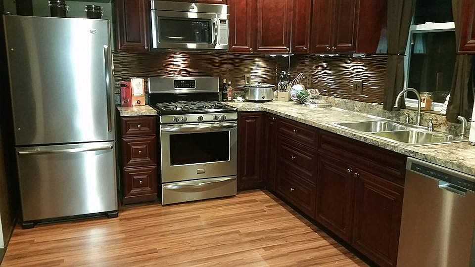 32 Hollywood Ave, Buffalo, NY 14220 Zillow