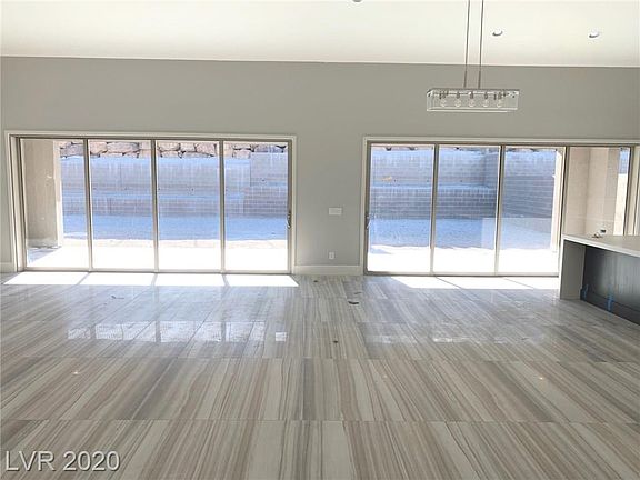 4th image of 717 Bruce Moorland St