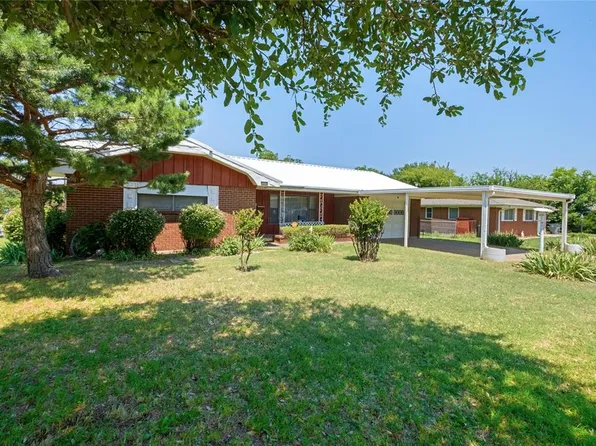 1111 SE Sullivan Dr, Lawton, OK 73501