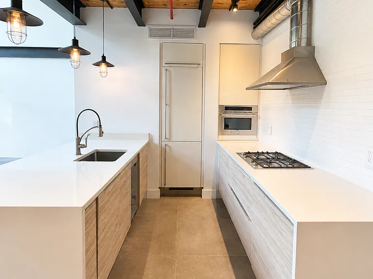173 Bayard St #2F — Photo 2