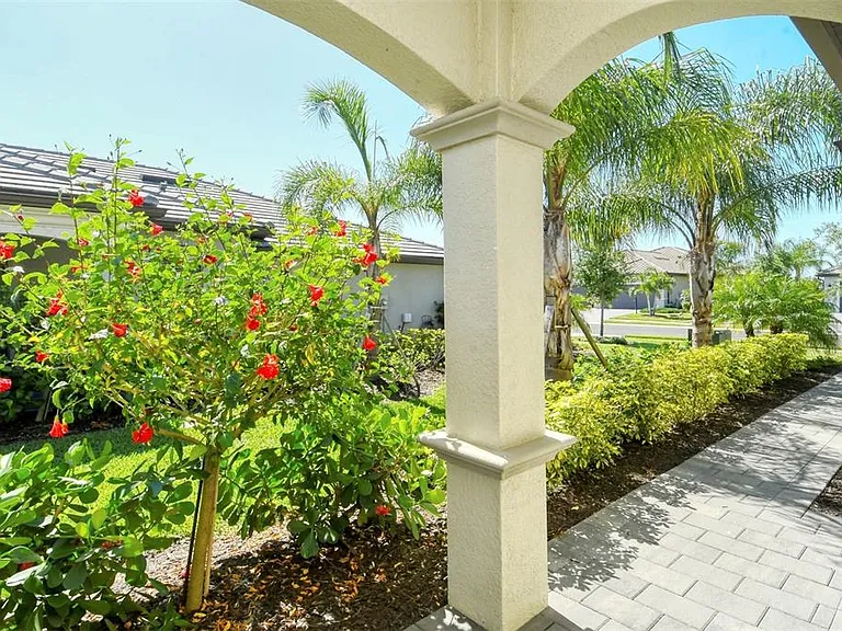 15957 Clear Skies Pl — Photo 7