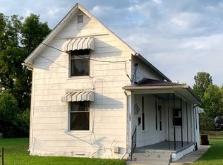1229 Woodlawn Ave, Logansport, IN 46947