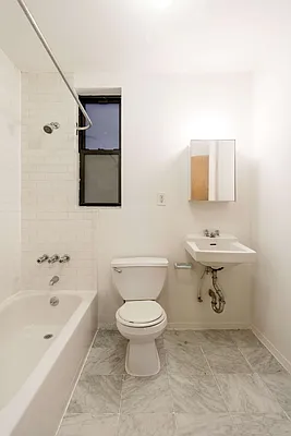 Rented by Compass | media 31