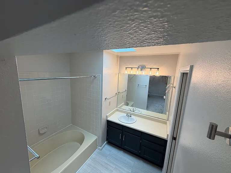1718 S Quintero Way — Photo 5