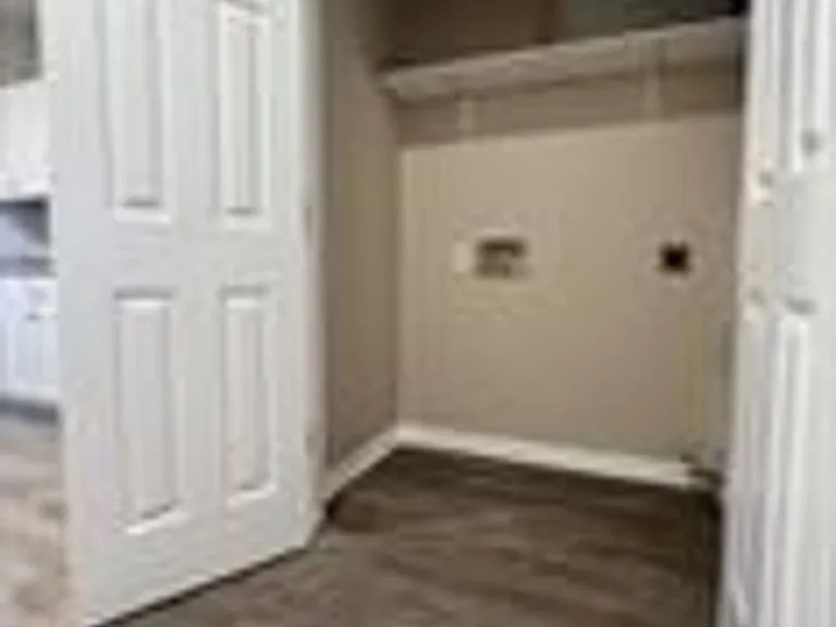 3208 Fawn Dr — Photo 15