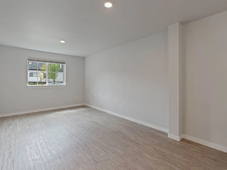 Wall Street Townhomes — Photo 8