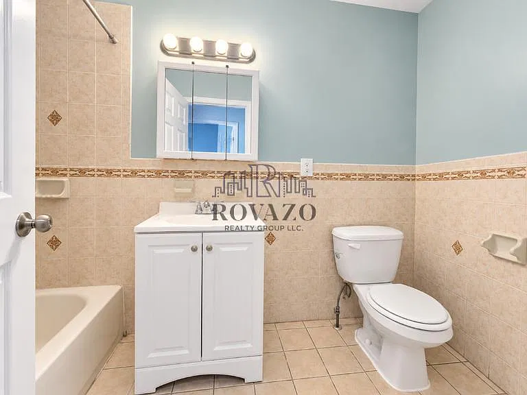 1 bed, 600 sqft, $1,550 — Photo 3