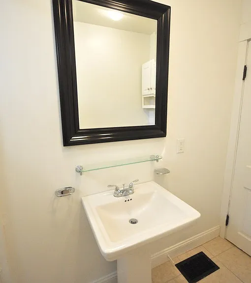 817 S Front St — Photo 11