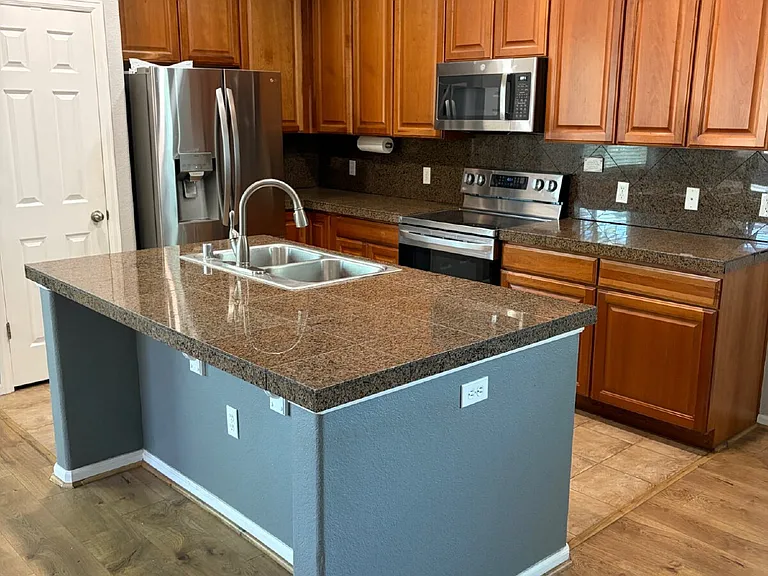3632 S Perth Cir #101 — Photo 8