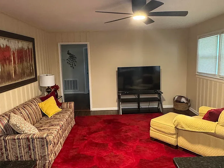 3014 Winchester Rd NW — Photo 5