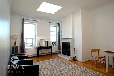 Rented by Sidewalk Realty LLC