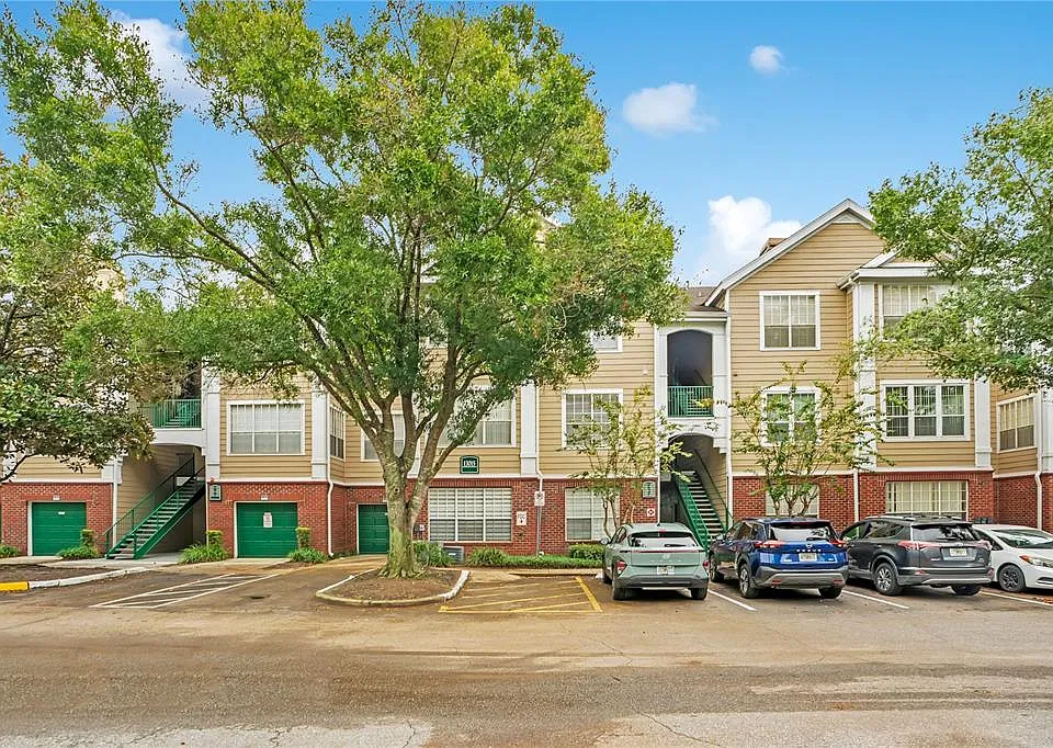 13015 Plantation Park Cir #1023