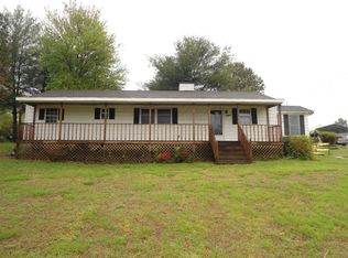 12594 Richmond Rd, Warsaw, VA 22572