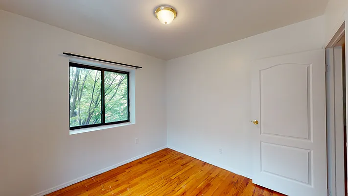 Rented by Evergreen Realty & Investments | media 38