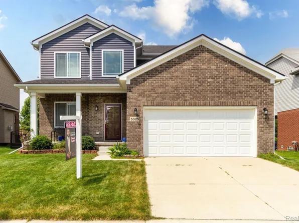 5325 Bradmore Ln, Warren, MI 48092