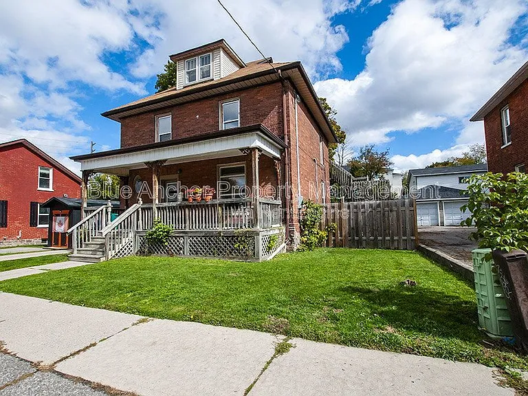 195 Albert St #3 — Photo 7