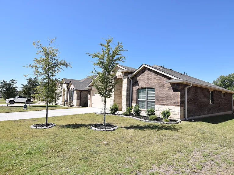 5914 Galveston Rd — Photo 3