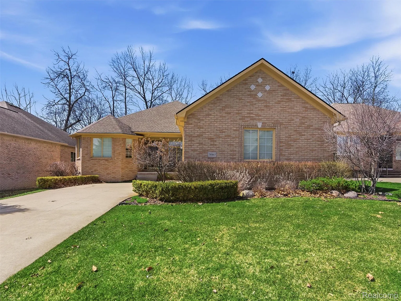 58865 Gallery Ct photo 1